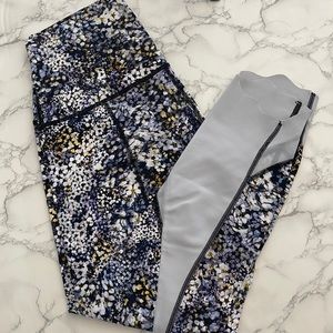Lululemon Flower Cropped Leggings